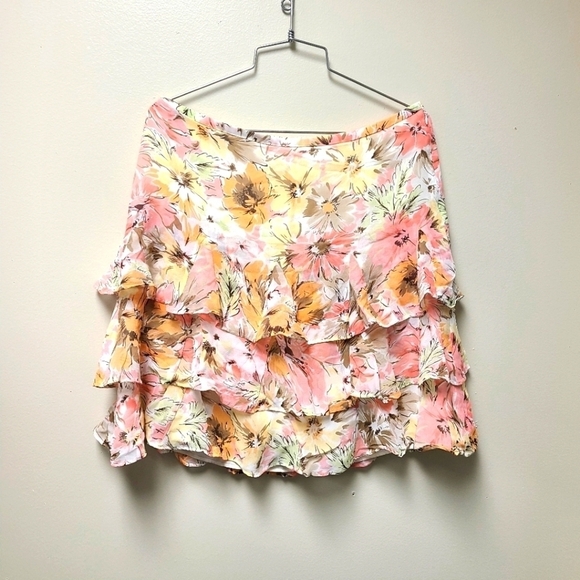 LOFT Dresses & Skirts - Ann Taylor LOFT Womans Silk Tiered Flowy Floral Ruffle Skirt Size 10